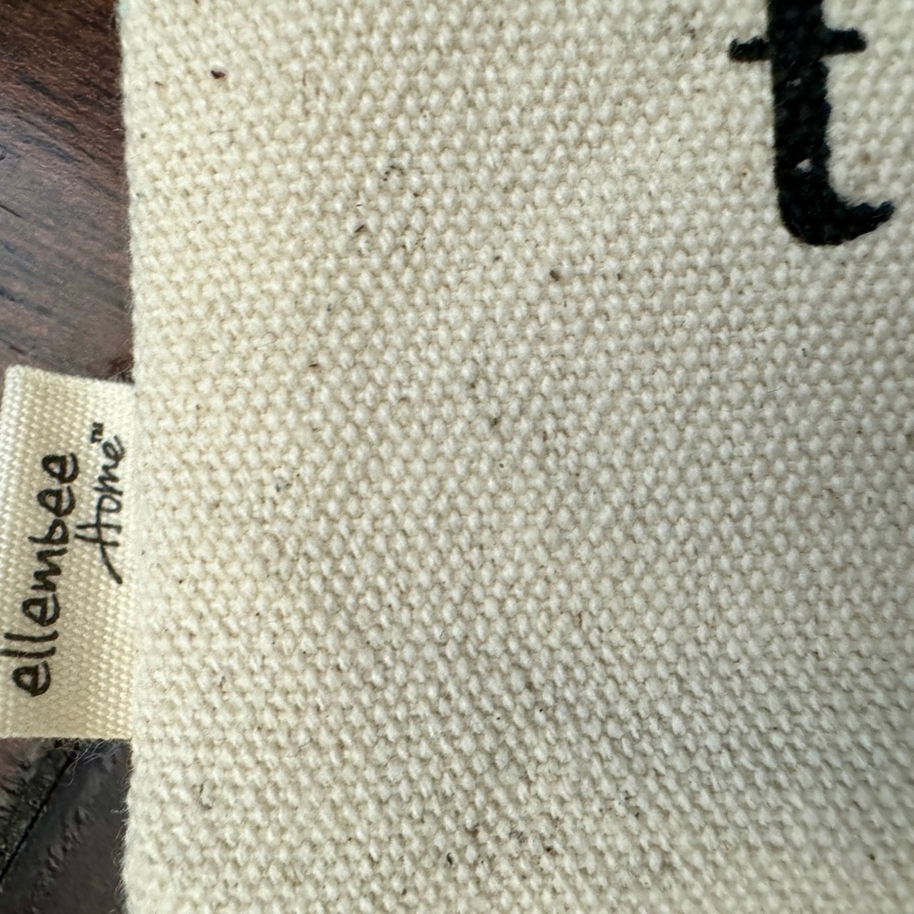 Ellembee Zipper Pouch - Picture 3 of 5